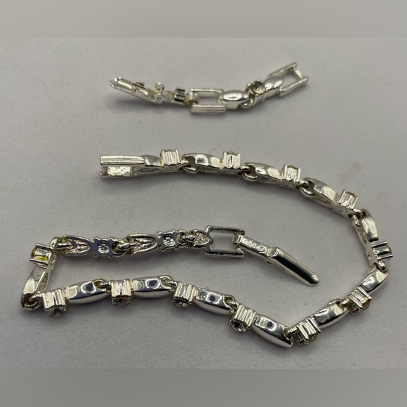 3 for $30 Vintage Avon Signed Cubic Zirconia Silver Plated Bracelet - Picture 12 of 12